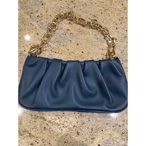 A New Day purse TEAL WITH GOLD CHAIN STRAP